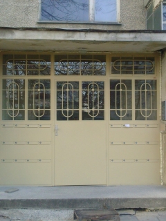 Гараж - метални врати
