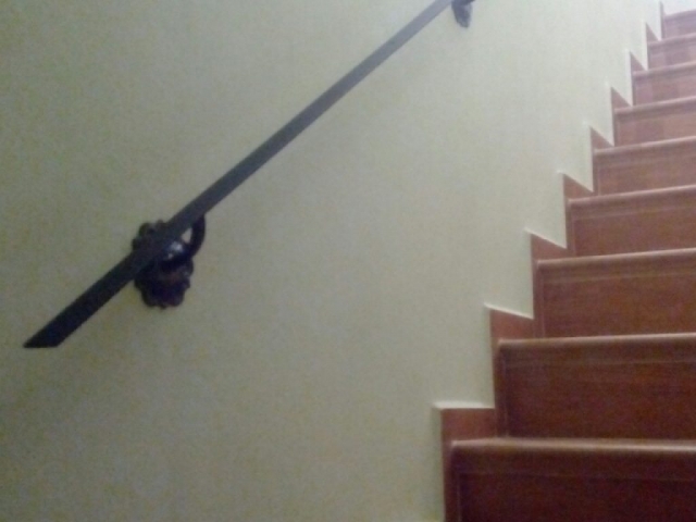 метални парапети за стълбището