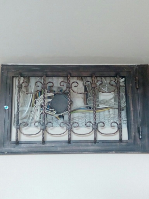 Метални решетки за малки прозорци